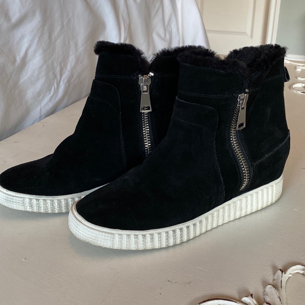 Steve Madden Black Suede Bootie